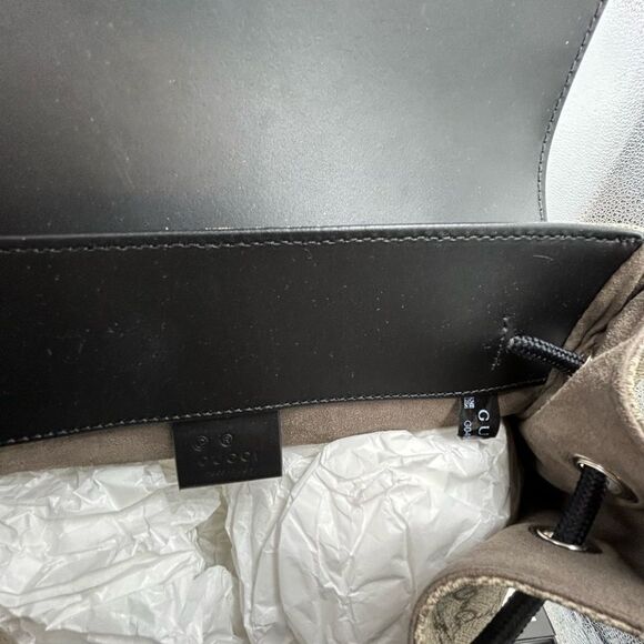 Men’s Gucci GG Supreme extra large backpack double buckle canvas new with tags - Picture 8 of 15